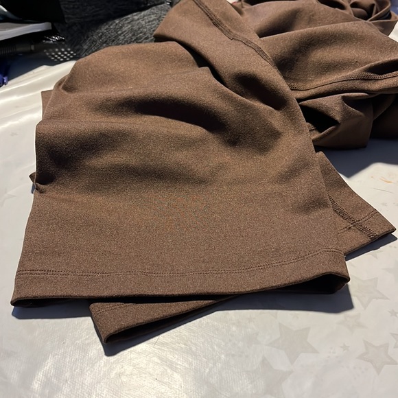 LANDS' END Women's Active Yoga pants, size M (10-12) Wide Waistband, Pull-on - Picture 7 of 7